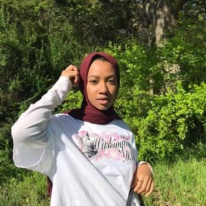 Meet your Posher, Sheikha